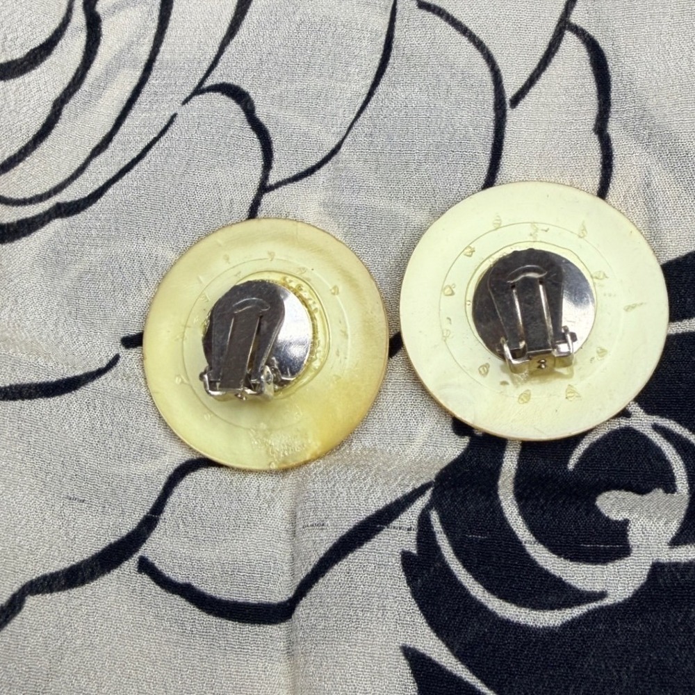 Vintage Round Rhinestone Clip On Earrings Yellow Resin Statement - Picture 3 of 5